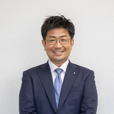 所長　牧 俊彦